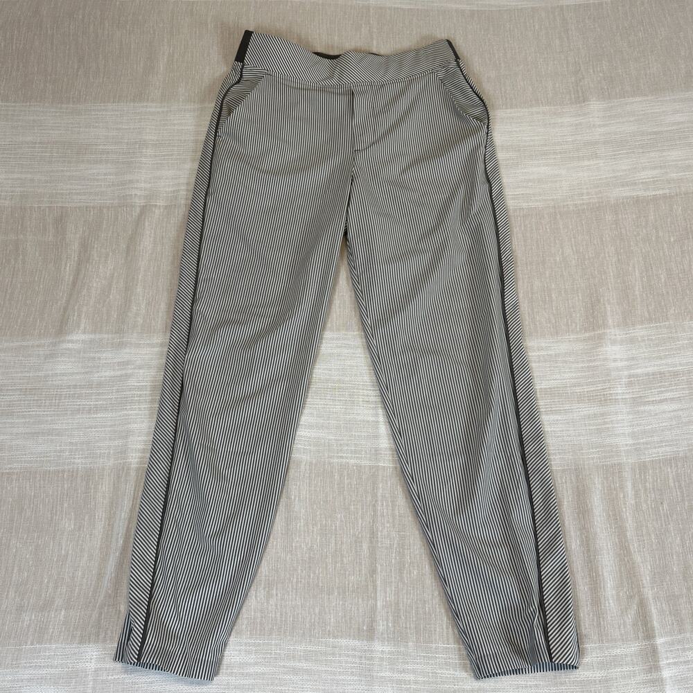Athleta‎ Women's Brooklyn Ankle Pants Sz 6 White Gray Pull on Striped Inseam 27"